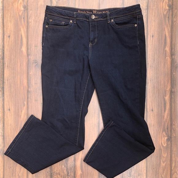 Simply Vera Wang Boot Cut Jeans Size 6 